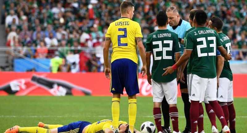 ثبت سریع ترین کارت زرد تاریخ جام جهانی