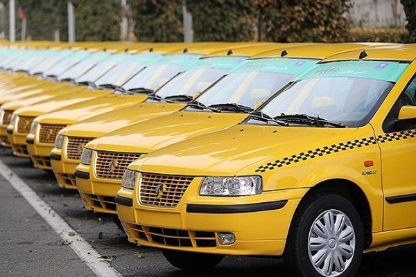 اخذ کرایه بیشتر بابت روشن کردن کولر در تاکسی ها خلاف قانون است