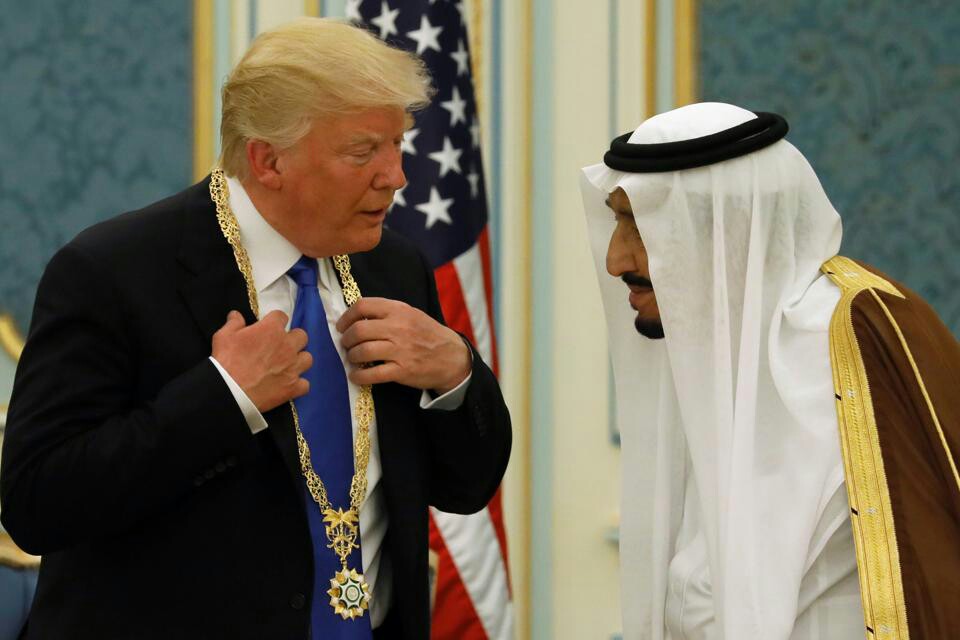 ترامپ: اگر حمایت آمریکا نباشد، ایران ظرف دو هفته بر عربستان غلبه می‌کند