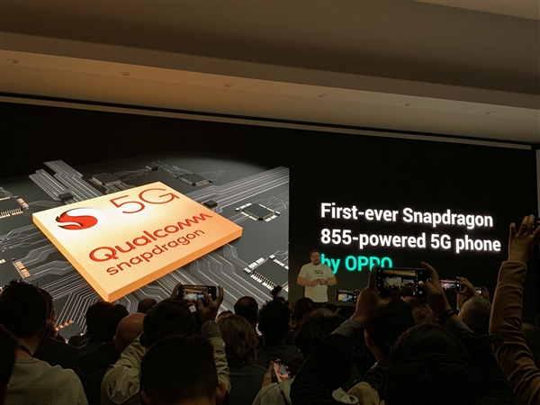 اوپو رسما از اولین گوشی هوشمند ۵G جهان رونمایی کرد