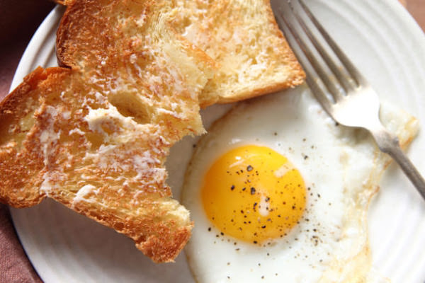 آیا مصرف تخم مرغ با بیماری های قلبی ارتباط دارد؟