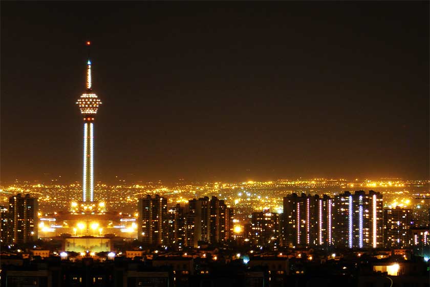 نام فروغ فرخزاد و سیمین بهبهانی و شجریان بر خیابان های تهران