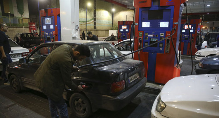 جولان کرونا در پمپ بنزین‌ها