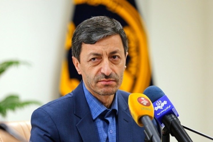 روزنامه شرق: فتاح، احمدی نژاد عیب یابی شده است