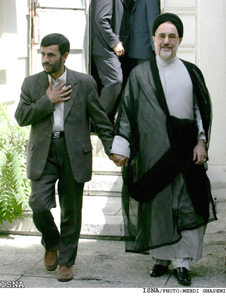 پیشنهاد اصلاح طلبان: خاتمی و احمدی‌نژاد را تایید صلاحیت کنید تا انتخابات پرشور شود