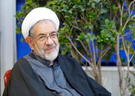 واکنش قدرت الله علیخانی به حذف نام امام از بیانیه پایانی ۲۲ بهمن