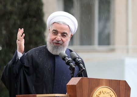 روحانی: می‌خواستیم به آمریکا ونتیلاتور صادر کنیم/ کمبود دانش مقامات آمریکایی نسبت به ایران خنده‌آور است