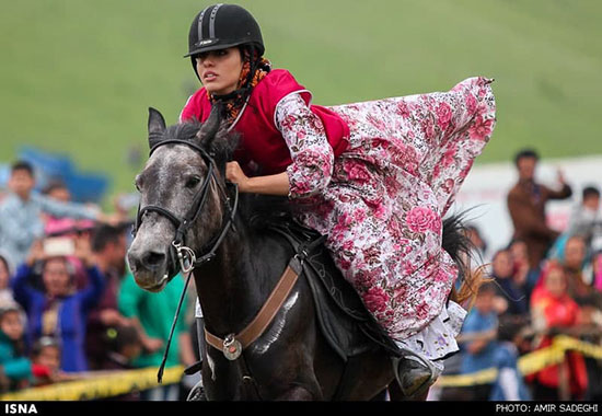 زنان در جشنواره اسب دوانی ارسباران