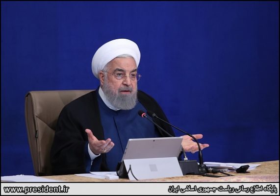 روحانی: دولت را با رشد اقتصادی مثبت تحویل می‌دهیم