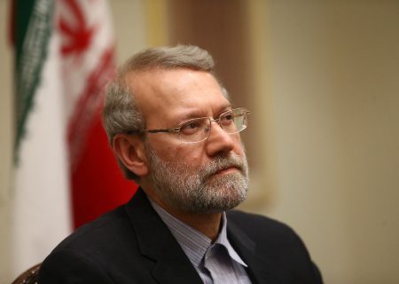 لاریجانی از توافق ۲۵ ساله ایران و چین هم پا پس‎‌کشید