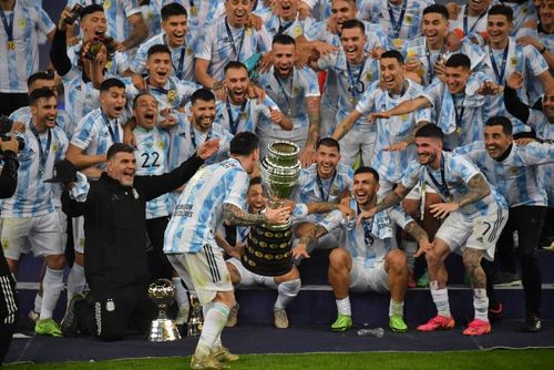 قهرمانی آرژانتین با شکست برزیل/ عکس