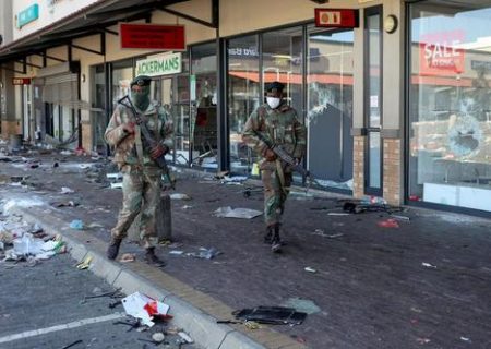 ناآرامی های گسترده در آفریقای جنوبی/ عکس