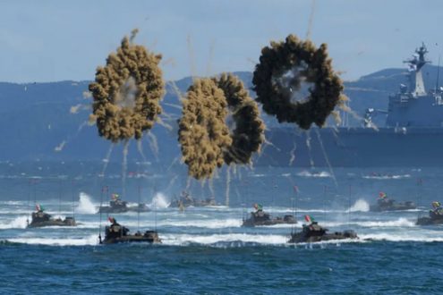 رزمایش نیروی دریایی کره جنوبی/عکس
