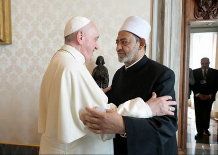 دیدار شیخ “الازهر” مصر با پاپ فرانسیس/عکس