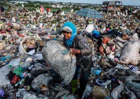 زباله گردهای اندونزی/ عکس