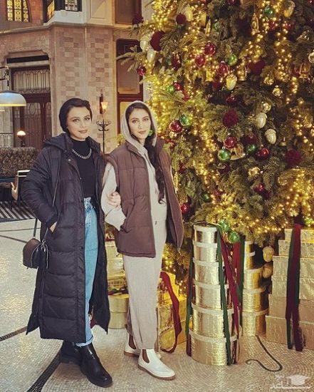 مونا و مارال فرجاد در خرید کریسمس/عکس