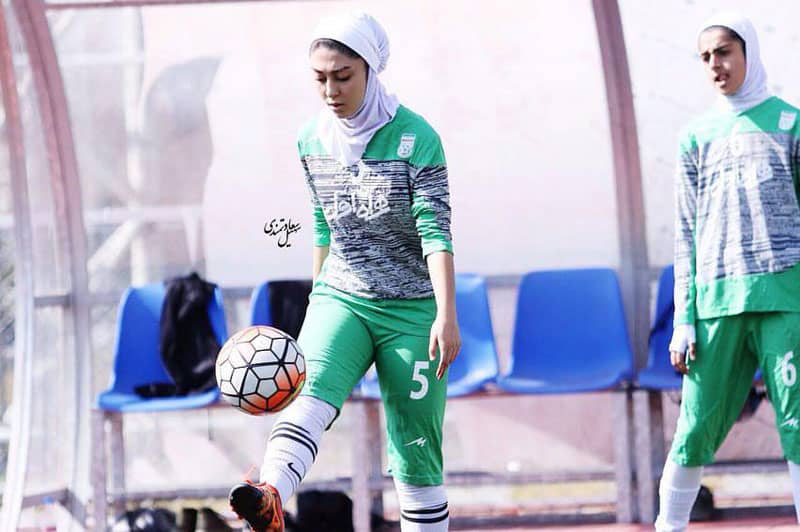 واکنش دختر ملی‌پوش به ماجرای اتوبوس تیم ملی فوتبال