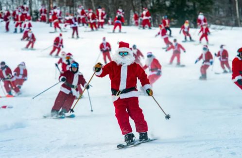 مسابقات اسکی بابانوئل ها در آمریکا/ عکس