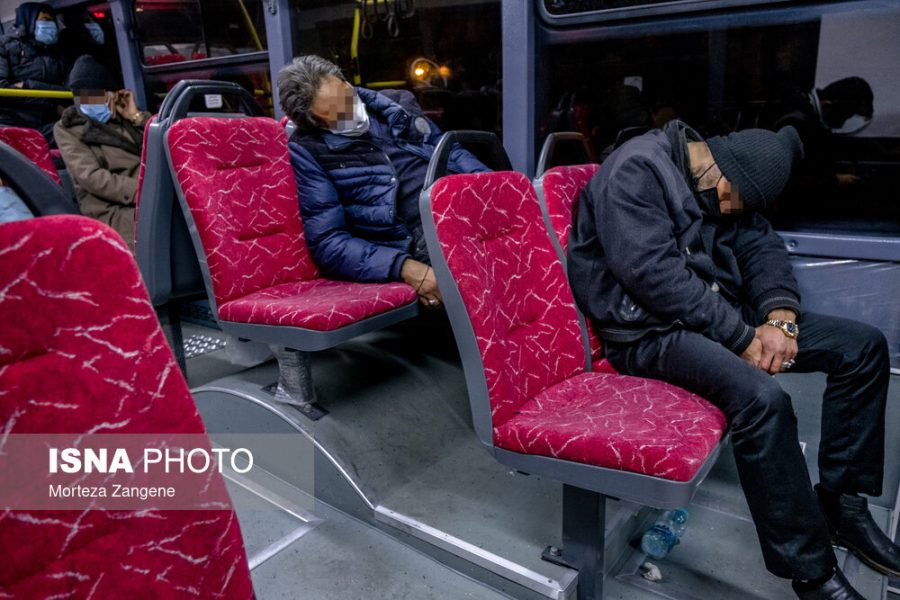 مسافران شبِ اتوبوس‌های تهران: ما زامبی نیستیم