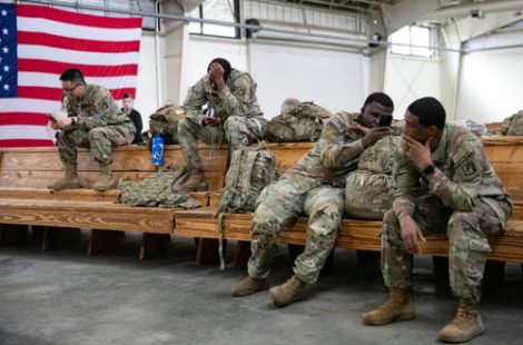 اعزام سربازان آمریکایی به اروپا در پی احتمال جنگ روسیه و اوکراین/عکس