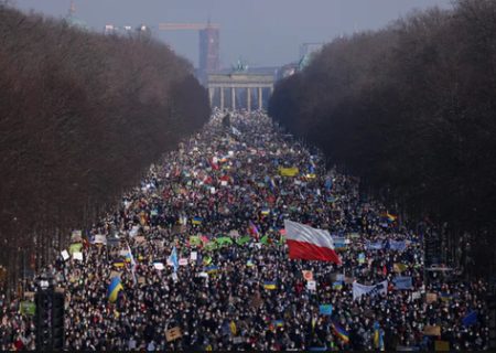 تظاهرات ضدجنگ روسیه علیه اوکراین در آلمان
