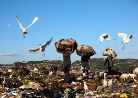 زباله گردها در آفریقای جنوبی/ عکس