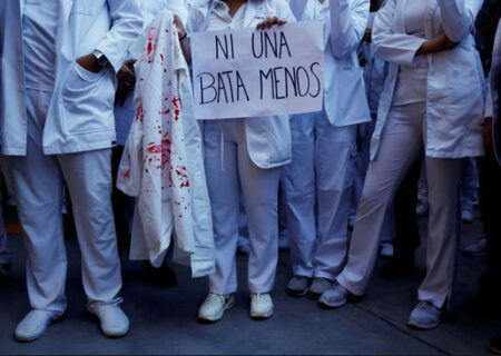 اعتصاب پرستاران و پزشکان در مکزیک