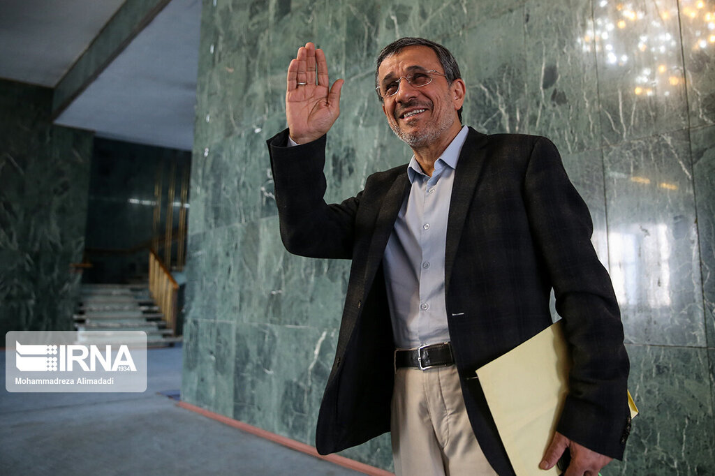 نامه محمود احمدی‌نژاد به مقامات نظامی و امنیتی درباره تلاش برای ترور او!