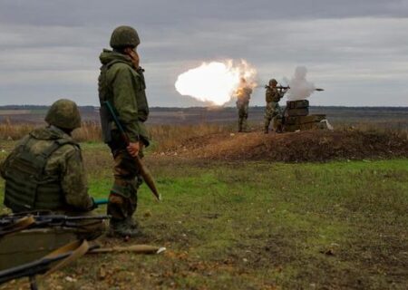 تمرین نظامی نیروهای روسی در دونتسک/ رویترز