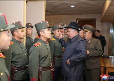 بازدید رهبر کره شمالی از مدرسه انقلابی مانگ یونگ