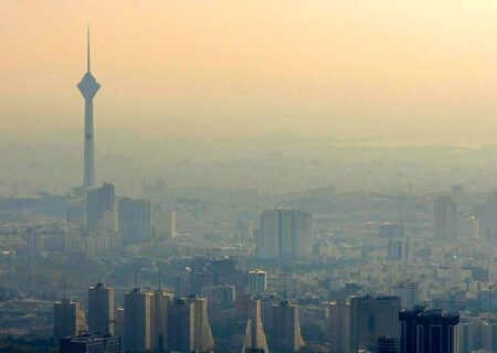 کیفیت هوای پایتخت امروز ۲۵ آبان ۱۴۰۱/ شرایط ناسالم برای گروههای حساس