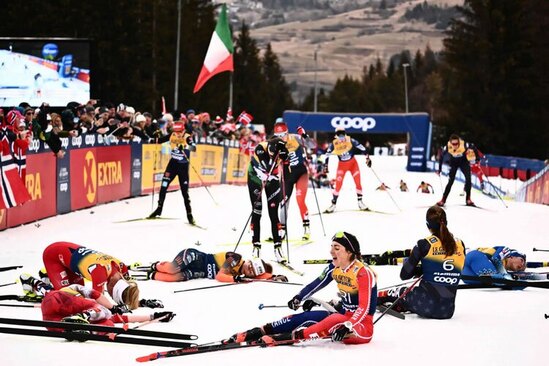 اسکی استقامت ۱۰ کیلومتری زنان در ایتالیا