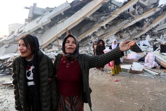 ریزش باقی ساختمان‌ها در زلزله هاتای ترکیه