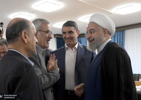 روحانی: بدون رای مردم هیچ مشکلی حل نمی شود