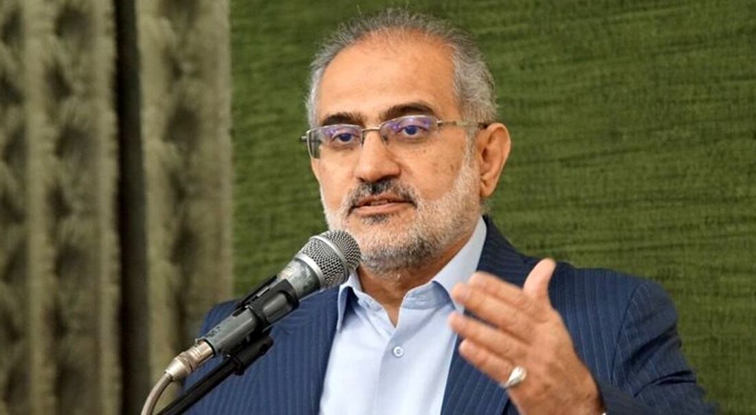 واکنش حسینی به شایعه برکناری وزیر ورزش