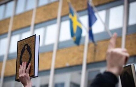 عقب‌نشینی دولت سوئد از قرآن سوزی در استکهلم