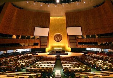 مجمع عمومی سازمان ملل قطعنامه‌ محکومیت هتک حرمت کتب مقدس را تصویب کرد