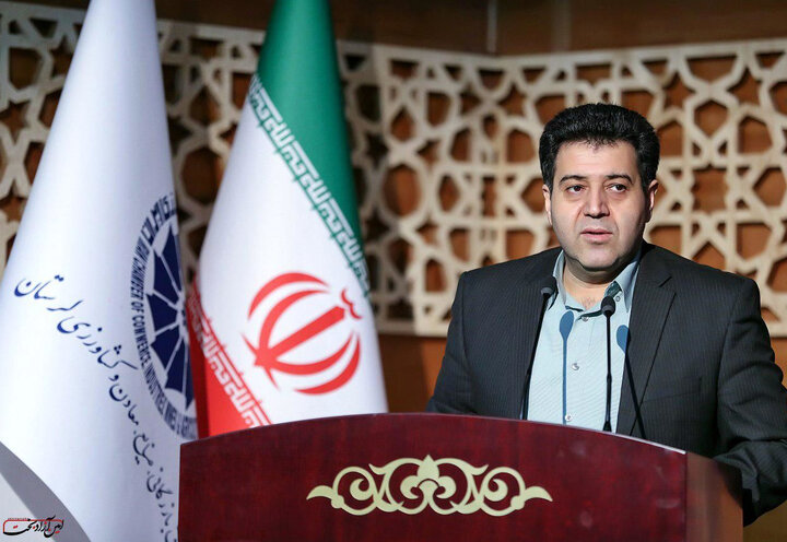 رئیس اتاق بازرگانی: کنار نمی روم، اگر می توانید برکنارم کنید