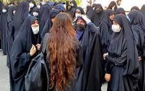 دانشجویان و دانش آموزان زیر تیغ قانون حجاب و عفاف