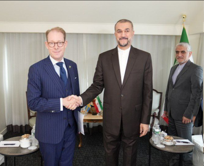 امیر عبداللهیان در دیدار با وزیر خارجه سوئد: نوری را آزاد کنید