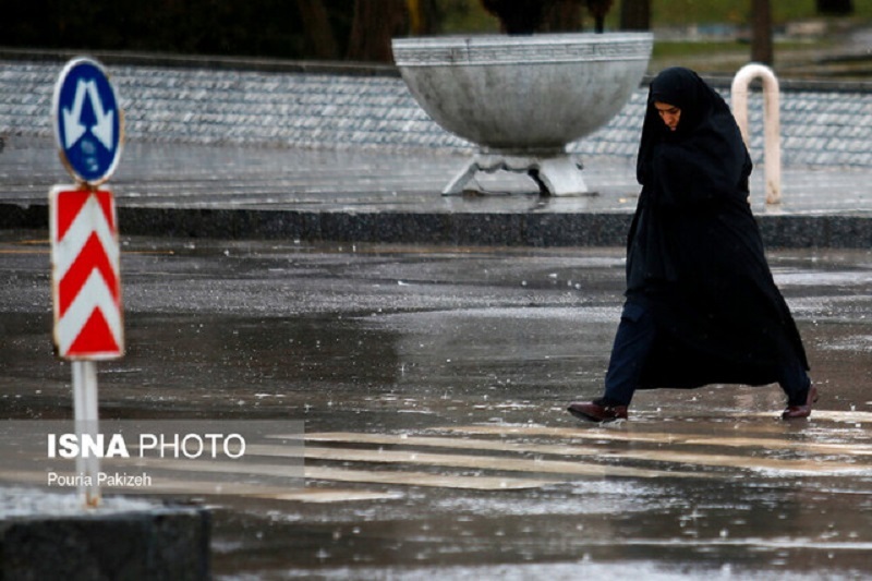 بارش باران در اغلب استان‌ها طی امروز