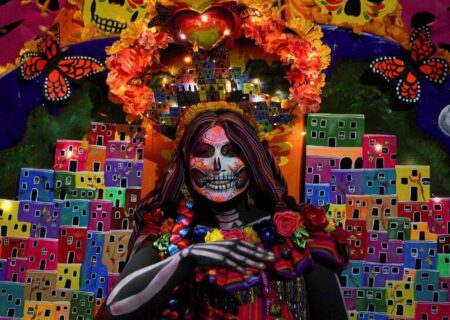 جشن روز مردگان در شهر مکزیکوسیتی/ رویترز