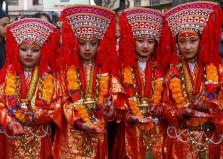 جشنواره آیینی “یوماری پونهی” در نپال