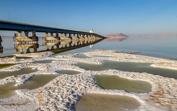 رئیس سازمان محیط زیست : به کوری چشم مغرضین وضعیت دریاچه ارومیه رو به بهبود است