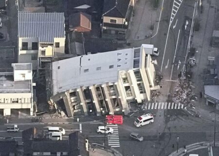 خسارات گسترده زلزله ۷٫۳ ریشتری در ژاپن