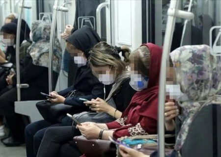 کیهان: دختران بی‌حجاب در مترو اجیر شده‌اند