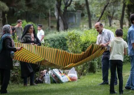 صداوسیما: وزارت کشور می‌گوید پارک‌ها و تفرجگاه‌ها در ۱۳ فروردین تعطیل است