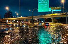 سیلاب در شهر دوبی