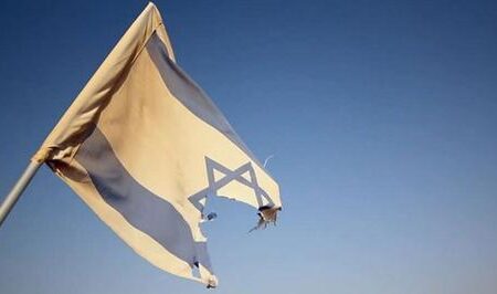 پرچم گردان اسرائیل در تهران دستگیر شد