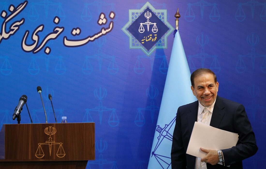 اتهام جاسوسی برای دو تبعه انگلیسی دستگیر شده در کرمان